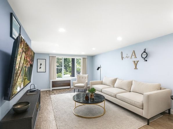 120 Dehaven Dr APT 130