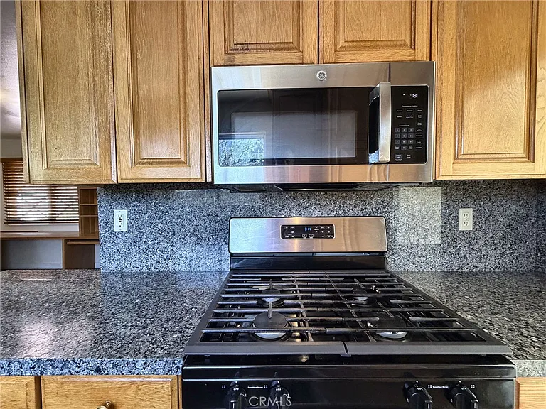 28845 Briarhurst Dr — Photo 17
