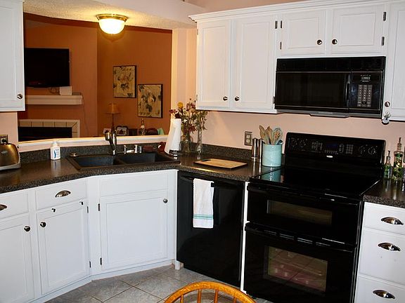 4th image of 4233 Ryeland Point