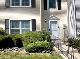 21 Byrne Ln W, Sayreville, NJ 08872