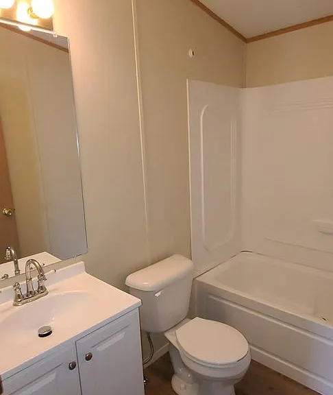 115 Sunlight Ave — Photo 10