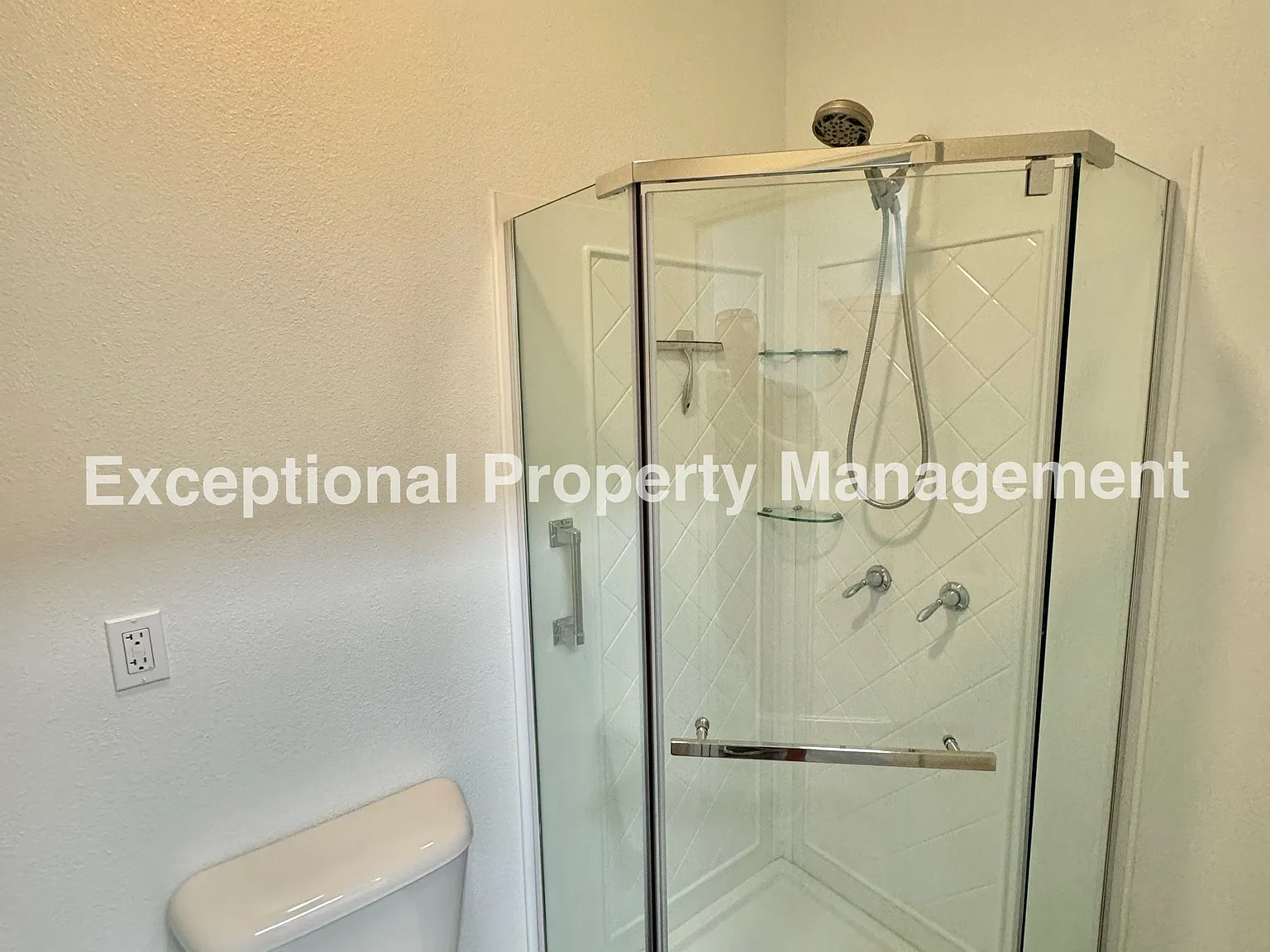1 bed, 400 sqft, $1,850 — Photo 4