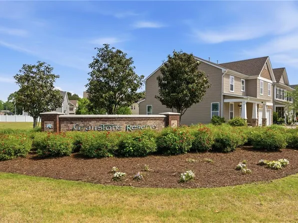 2003 Redgate Dr, Suffolk, VA 23434