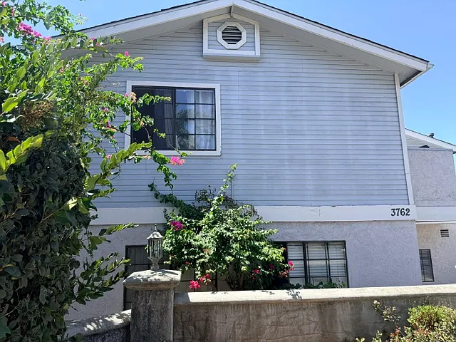 2 bed, 780 sqft, $2,750 — Photo 1