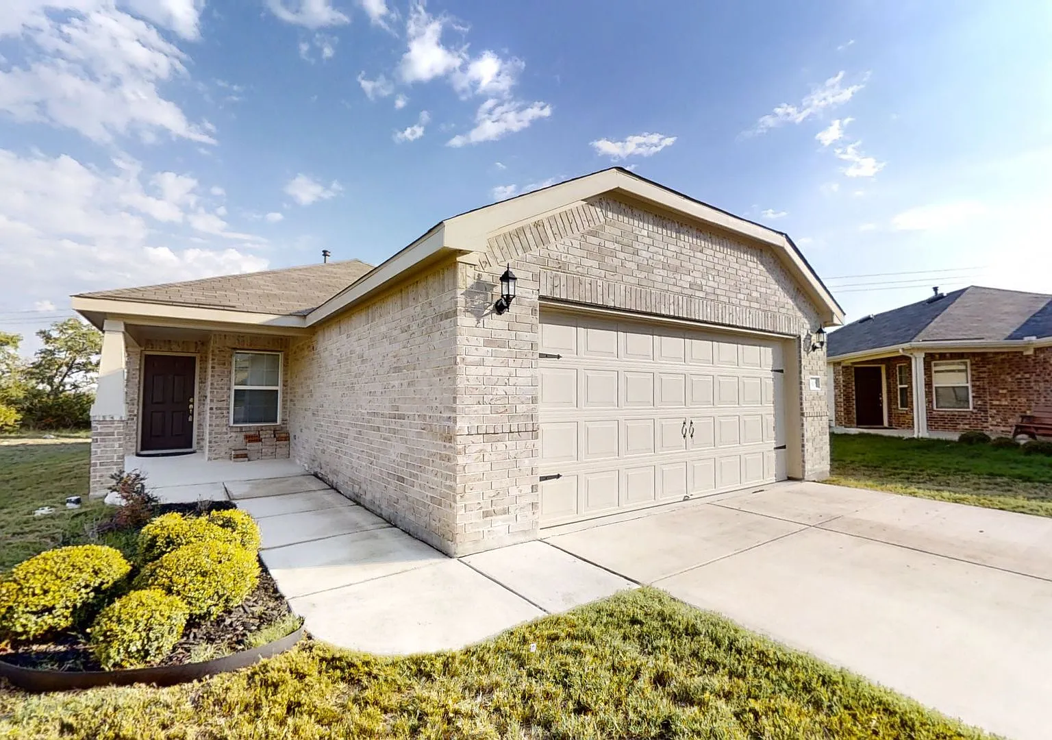 Gorgeous 3bd/2ba - Hill Country Retreat -Alamo Ranch! — Photo 1