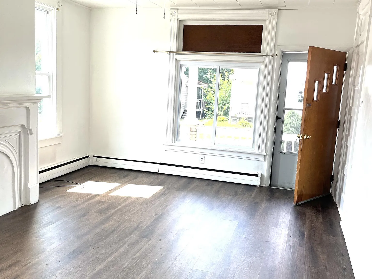 427-429 Oakland Avenue - 1 — Photo 3