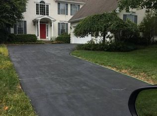 24 Lenape Dr, New Hope, PA