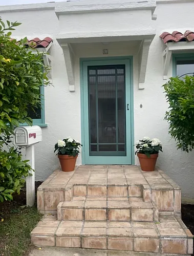 2411 3rd St Photo 1