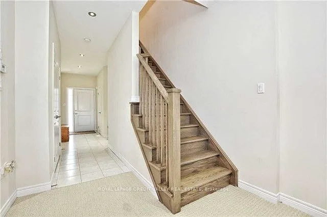 7 Lakelawn Rd #11 — Photo 13