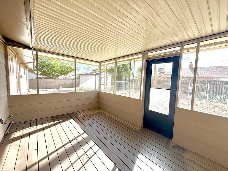 8411 E Sommer Dr — Photo 15
