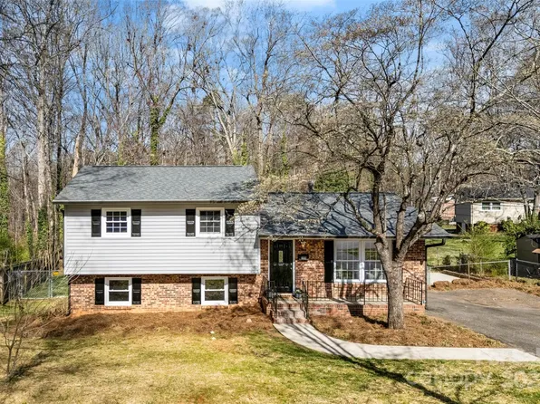 1438 Ridgewood Dr, Gastonia, NC 28054