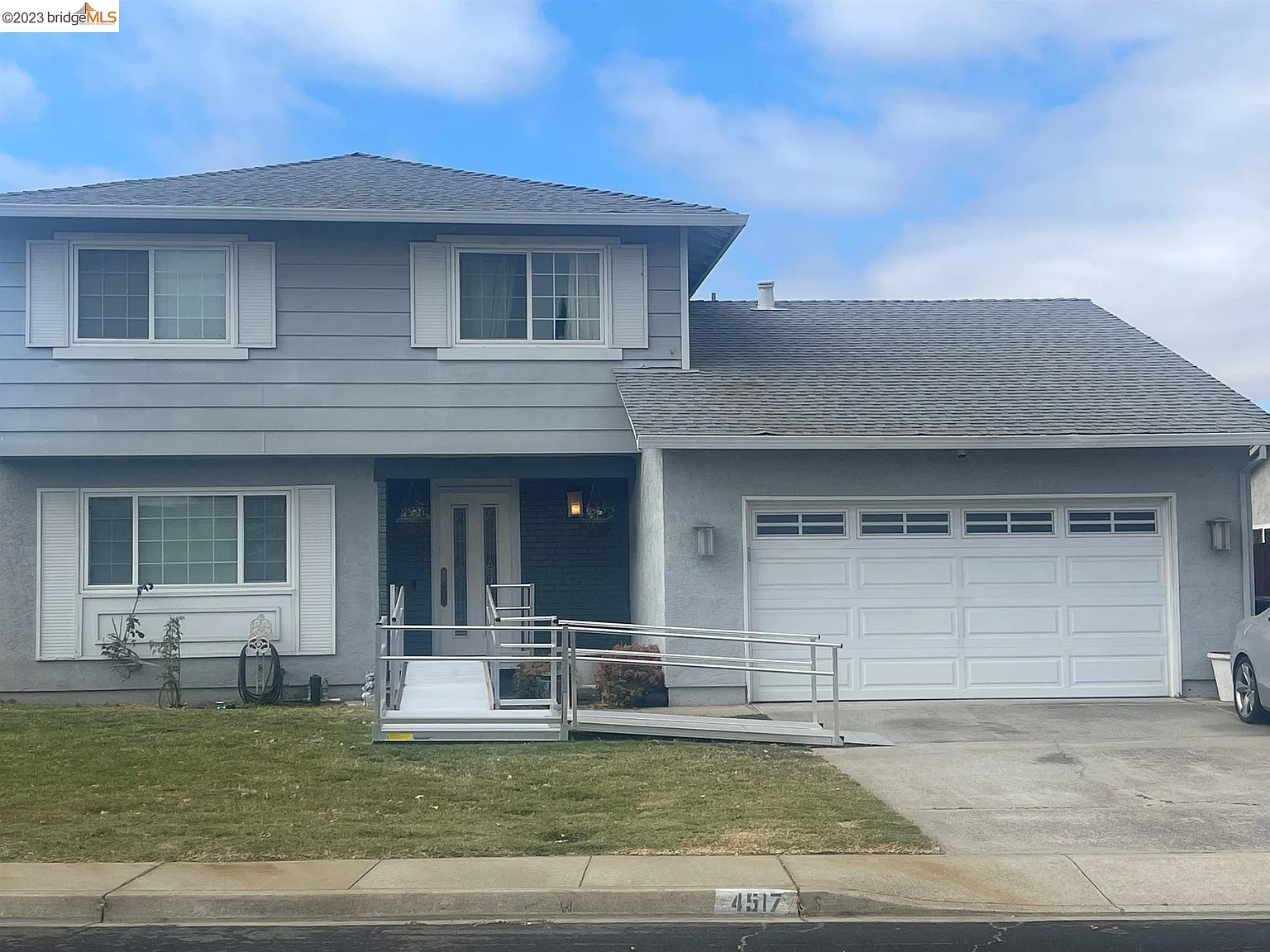 4517 Tokay Dr photo 1