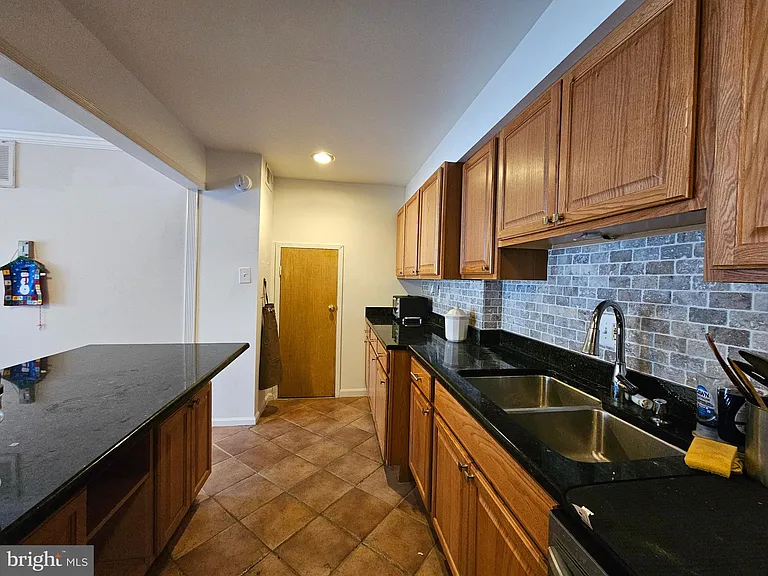 2621 Wagon Dr — Photo 6