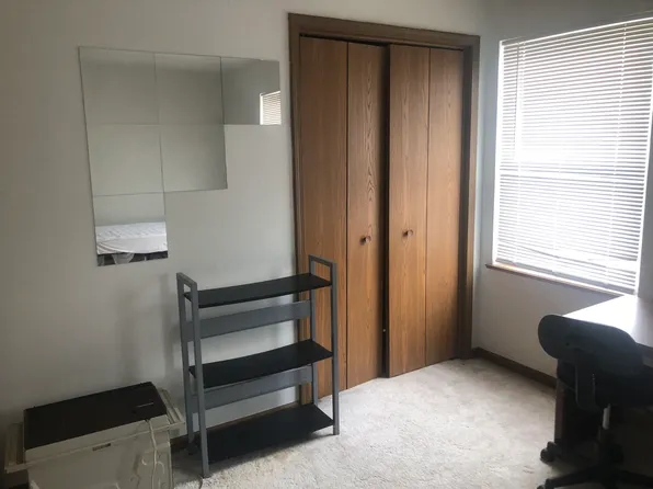 1918 Weaver St APT 4, State College, PA 16803