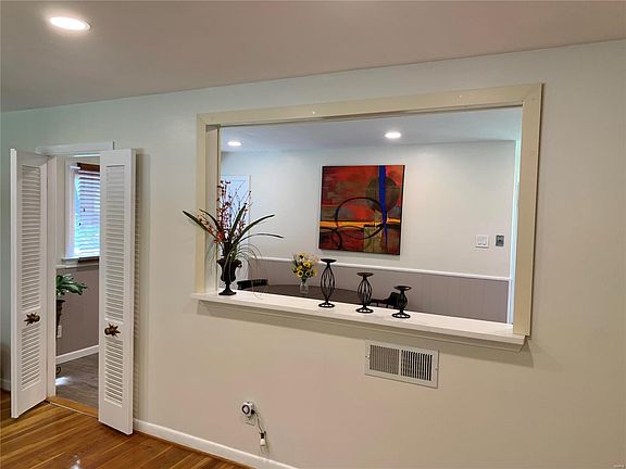 4th image of 2903 Lesmer Ct