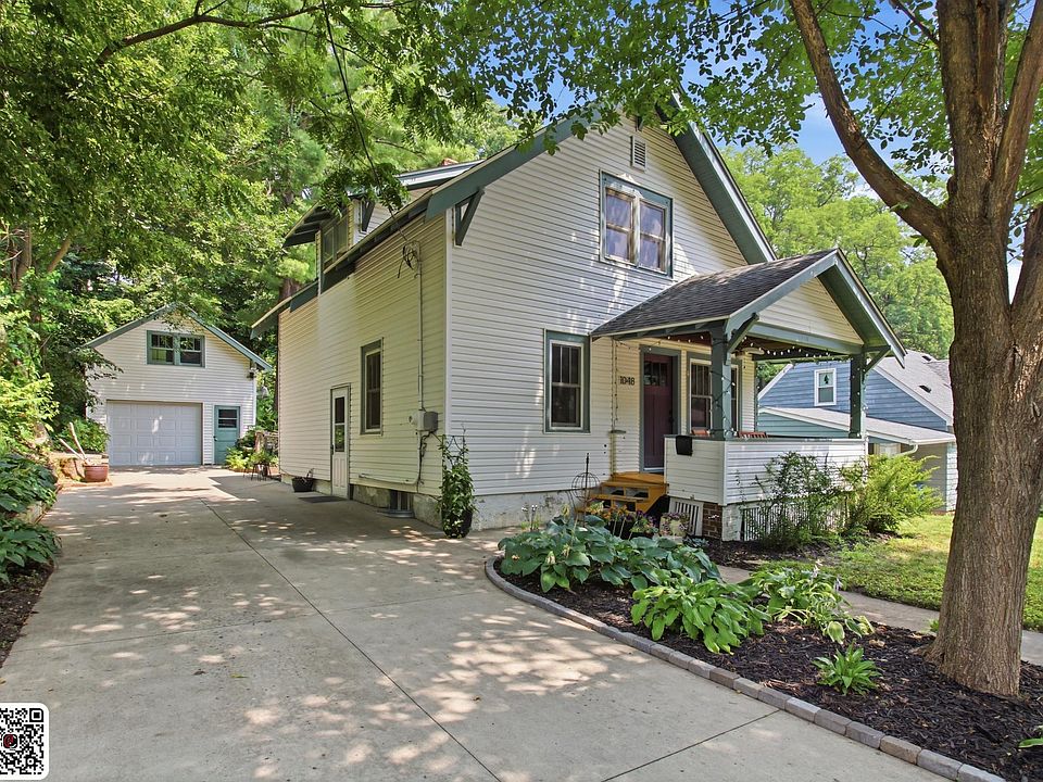1st image of 1048 Putnam Ave