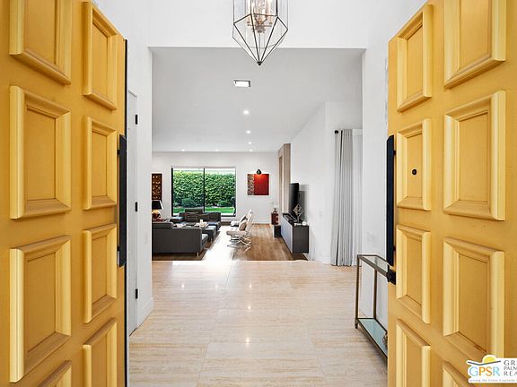 3rd image of 87 Magdalena Dr