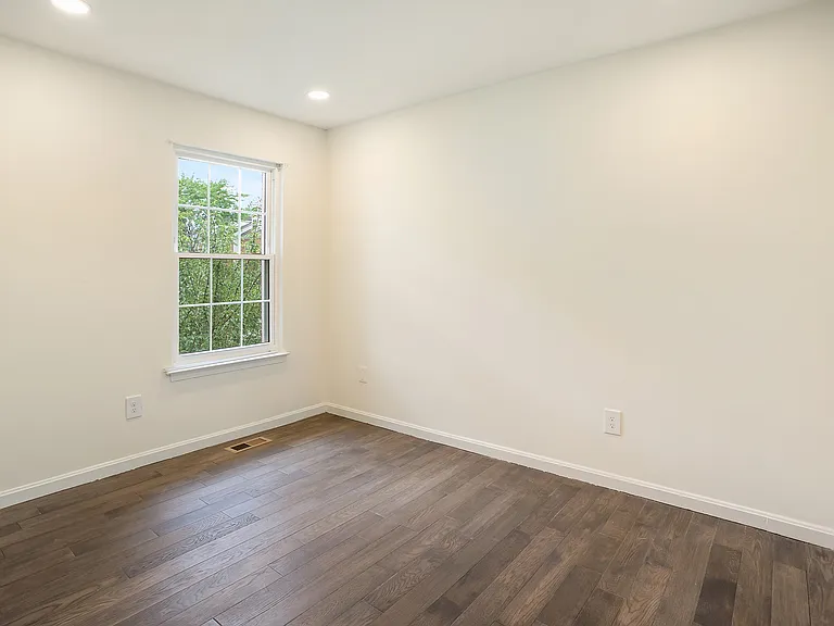 13417 Silver Moon Way — Photo 24