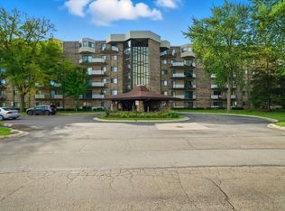 1275 Baldwin Ln #504, Palatine, IL 60074