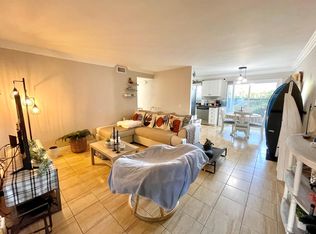 156 Avenida Descanso UNIT D, Oceanside, CA 92057