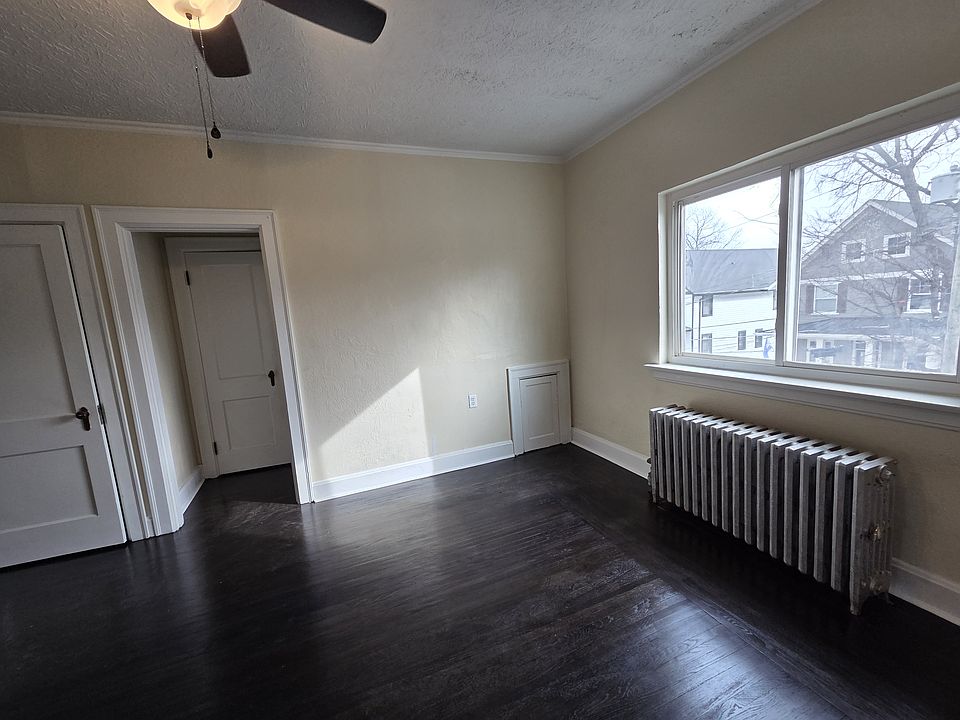 1st image of 3703 Woodland Ave #8