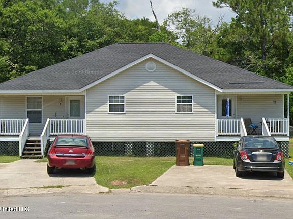 3rd image of 20021 Sunshine Dr #A & B