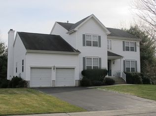 79 Atherton Ct, Wayne, NJ 07470