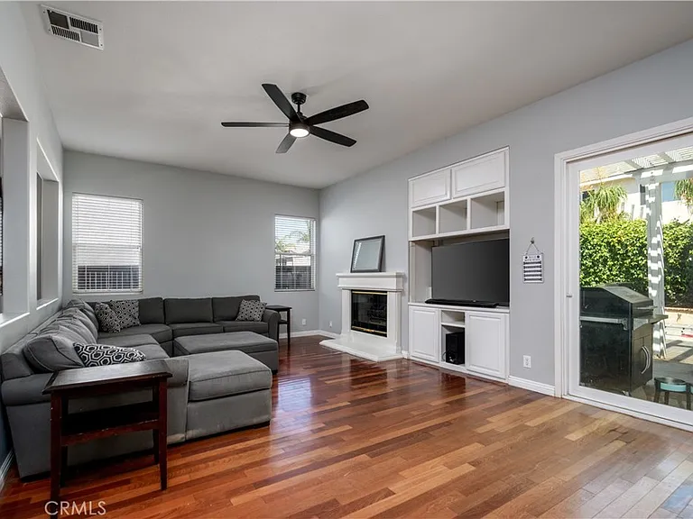 2587 Macbeth Ave — Photo 13