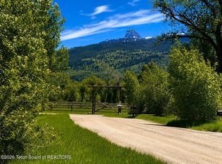 770 Cobblecrest Rd, Driggs, ID 83422