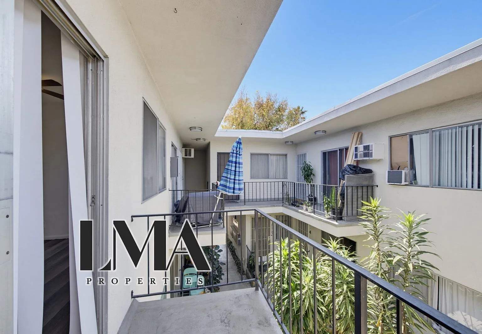 2 bed, 2.0 bath, 1000 sqft, $2,895 — Photo 1