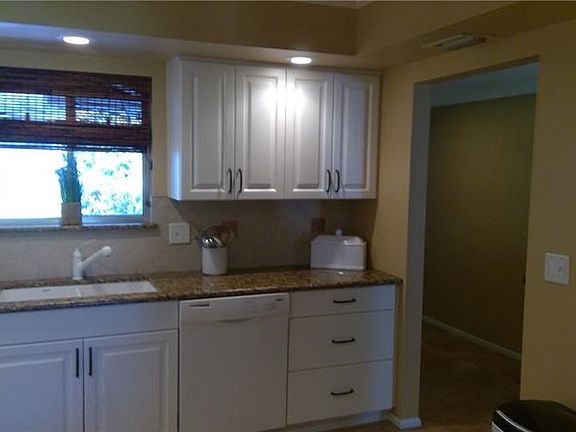 Nicely done granite counters.