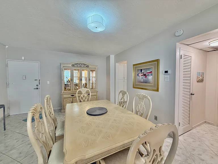 4250 Galt Ocean Dr #14T — Photo 44