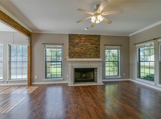 333 Schooner Rd, Gun Barrel City, TX 75156