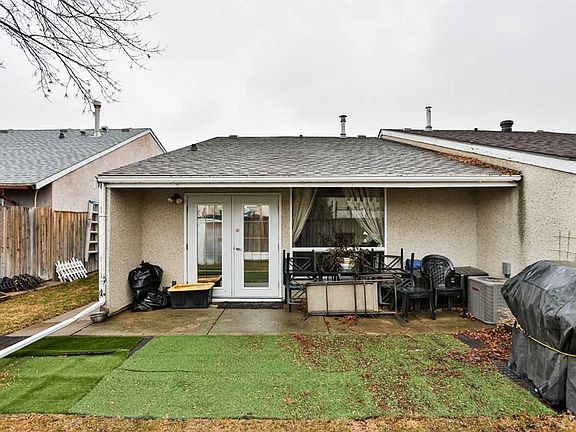2nd image of 1013 S Saint David Rd N