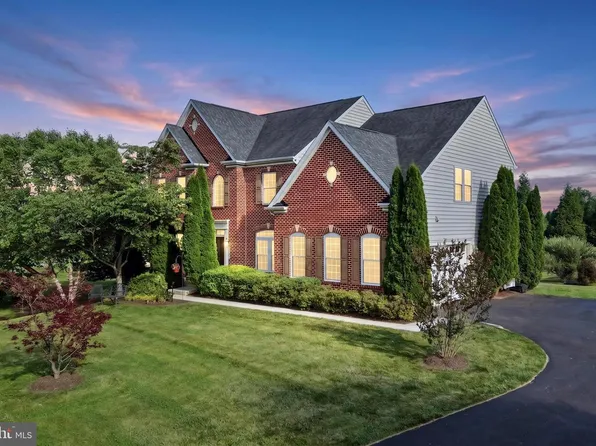 14956 Michele Dr, Glenelg, MD 21737