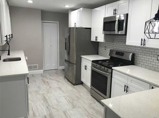 25 Linda Ln, North Babylon, NY 11703