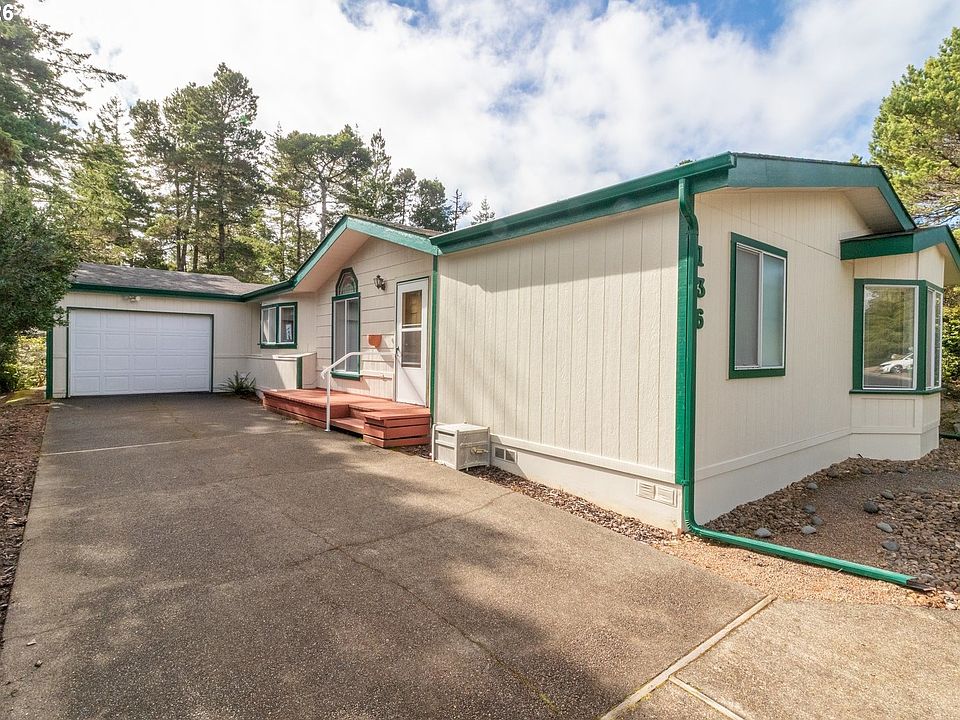 1st image of 136 43rd Way