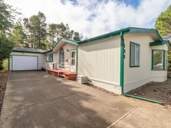 136 43rd Way, Florence, OR 97439