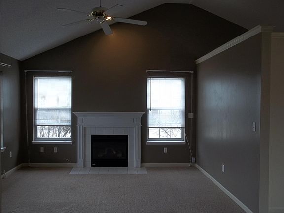3rd image of 3519 Hialeah Dr