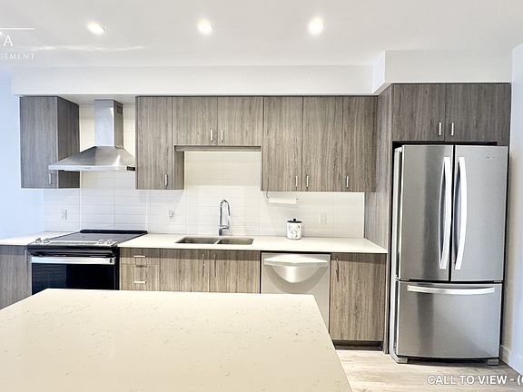 2nd image of 50 Grand Ave S #2005