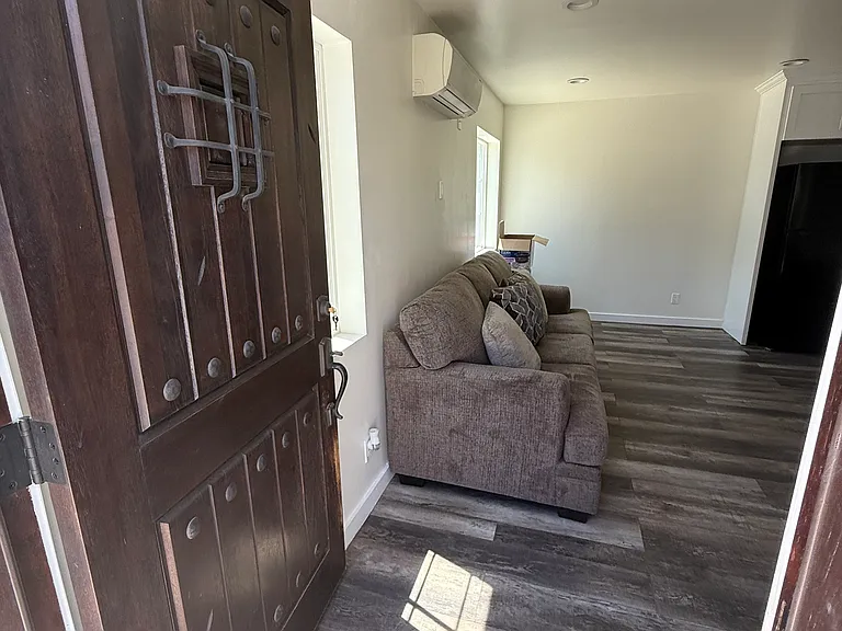 14613 Piuma Ave — Photo 44