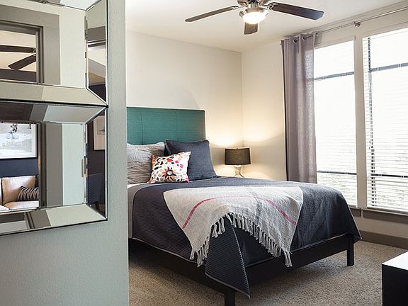 Classic Apartments - Master bedroom suites