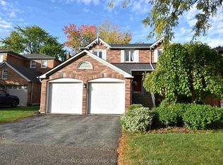 72 Millstone Ct, Markham, ON L3R 7M7