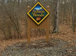 1 Ashton Woods Dr, Moorefield, WV 26836