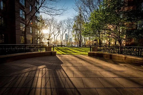 Rented by LL Real Estate Services | media 7