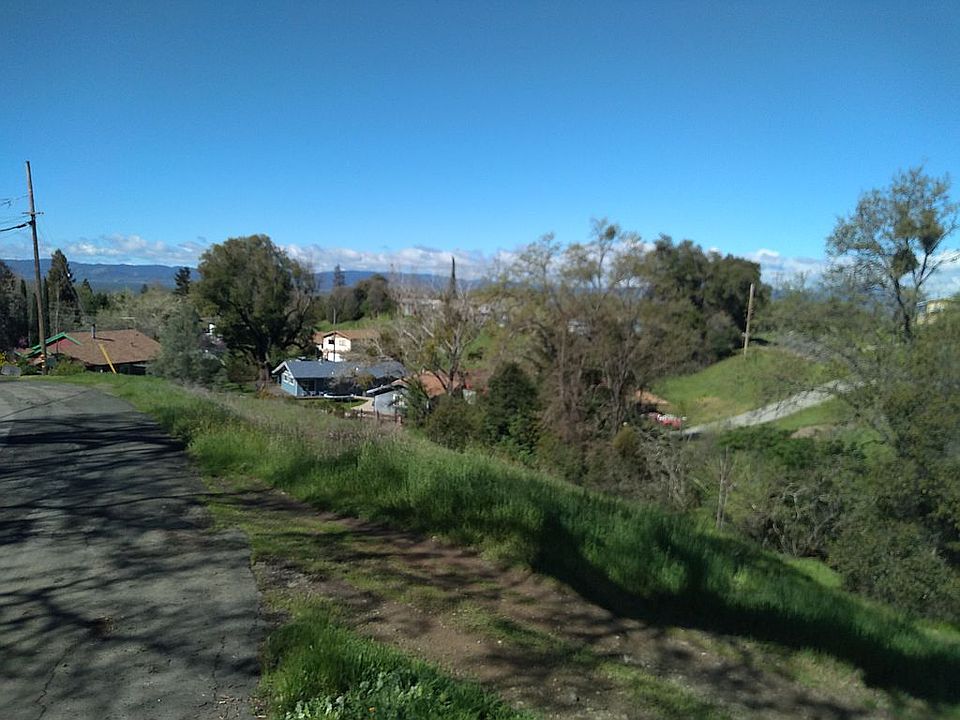 4231 Foothill Dr, Lucerne, CA