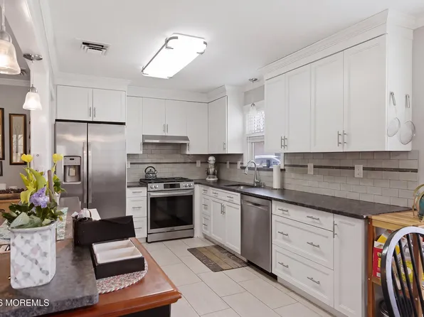 3 Logan Court, Brick, NJ 08724