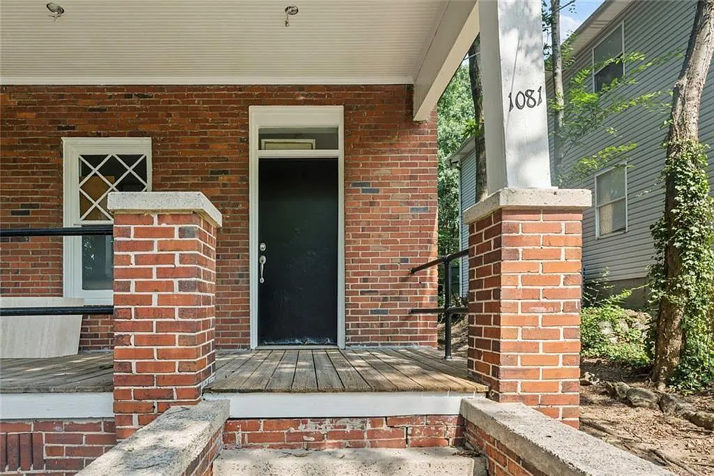 1 bed, 1.0 bath, 1684 sqft, $1,600 — Photo 4