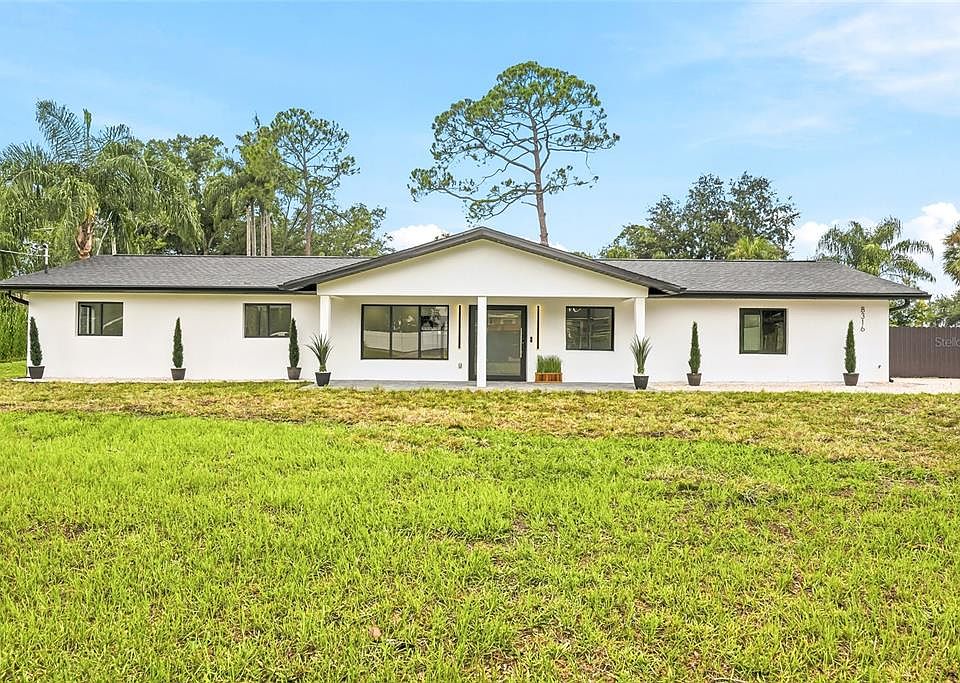 1st image of 8316 W FOREST CIRCLE