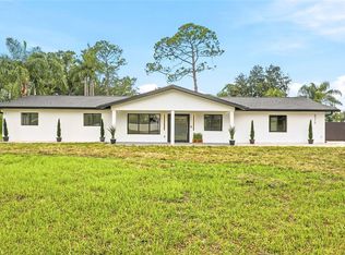 8316 W Forest Cir, Tampa, FL 33615
